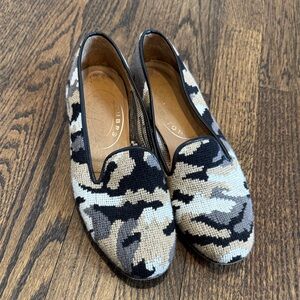 Stubs & Wootton Camo grey and tan Needlepoint Slipper neutral with black